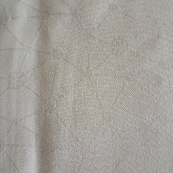 Elegant Beige Tablecloth 90 x 66 Inch Dinner‎ Party Holiday Decor #47 - Picture 4 of 4